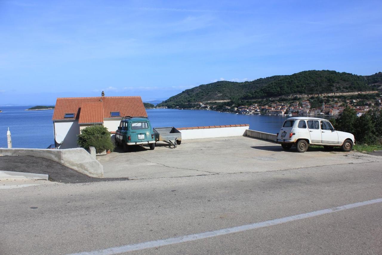 Apartments By The Sea Vis - 2470 Exteriör bild