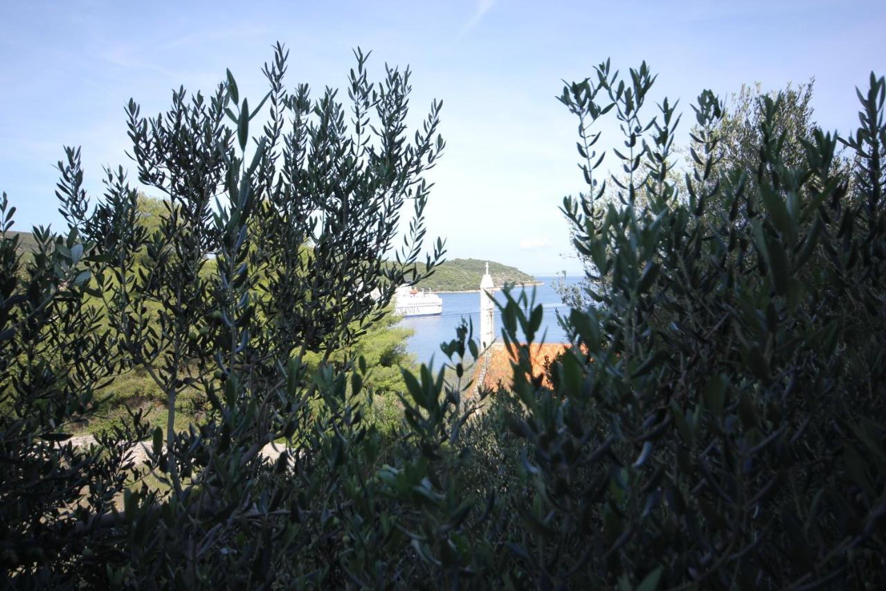 Apartments By The Sea Vis - 2470 Exteriör bild